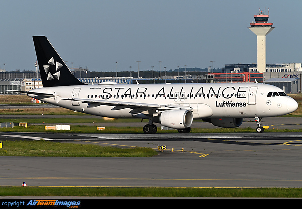 Airbus A320-214
