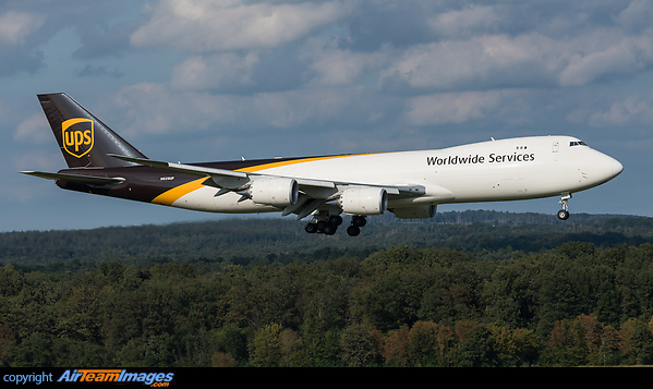 Boeing 747-84AF