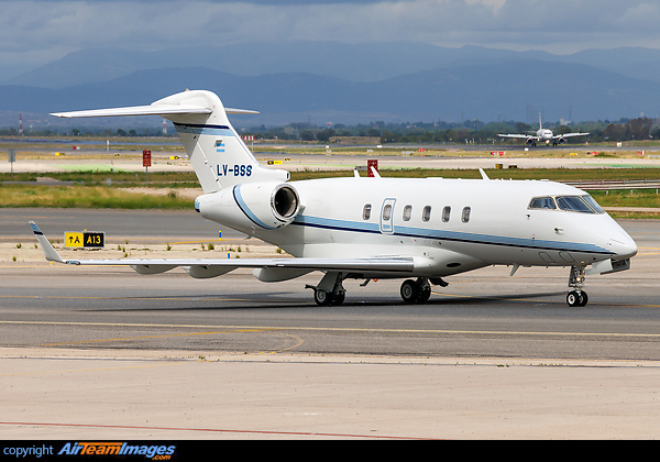 Bombardier Challenger 300