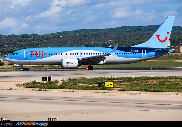 Boeing 737-8 MAX