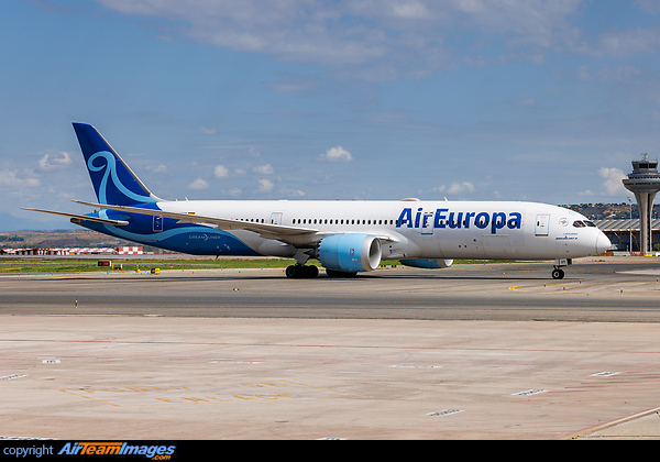 Boeing 787-9 Dreamliner