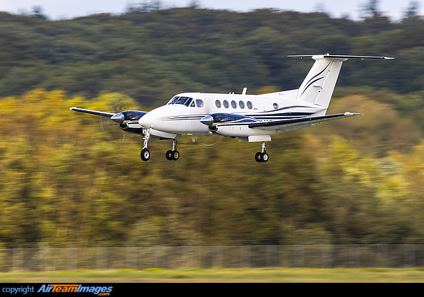 Beechcraft Super King Air 200