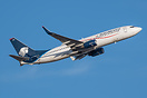 Boeing 737-852