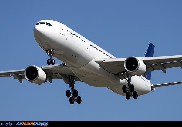 Airbus A330-303