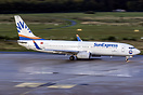 Boeing 737-82R