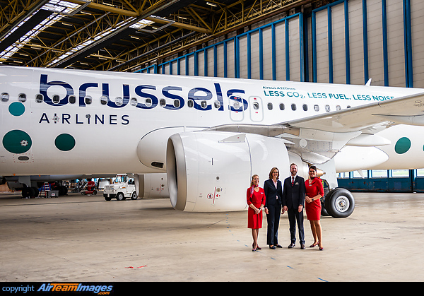Airbus A320-251N