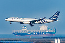 Airbus A330-243