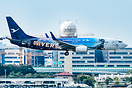 Boeing 737-8HC