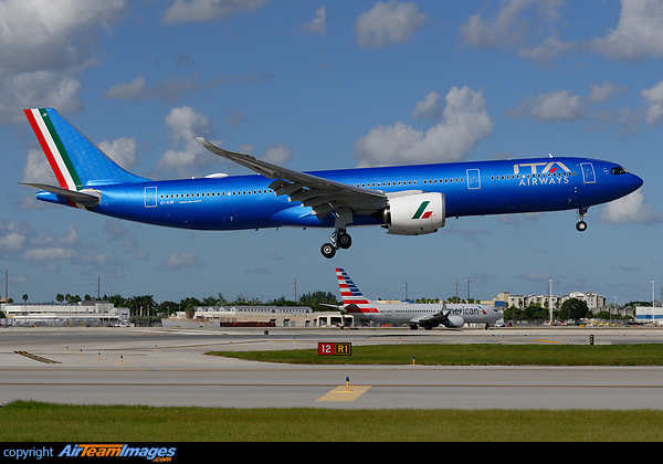 Airbus A330-941