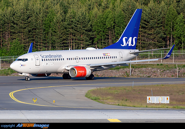 Boeing 737-783