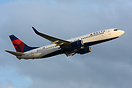Boeing 737-832