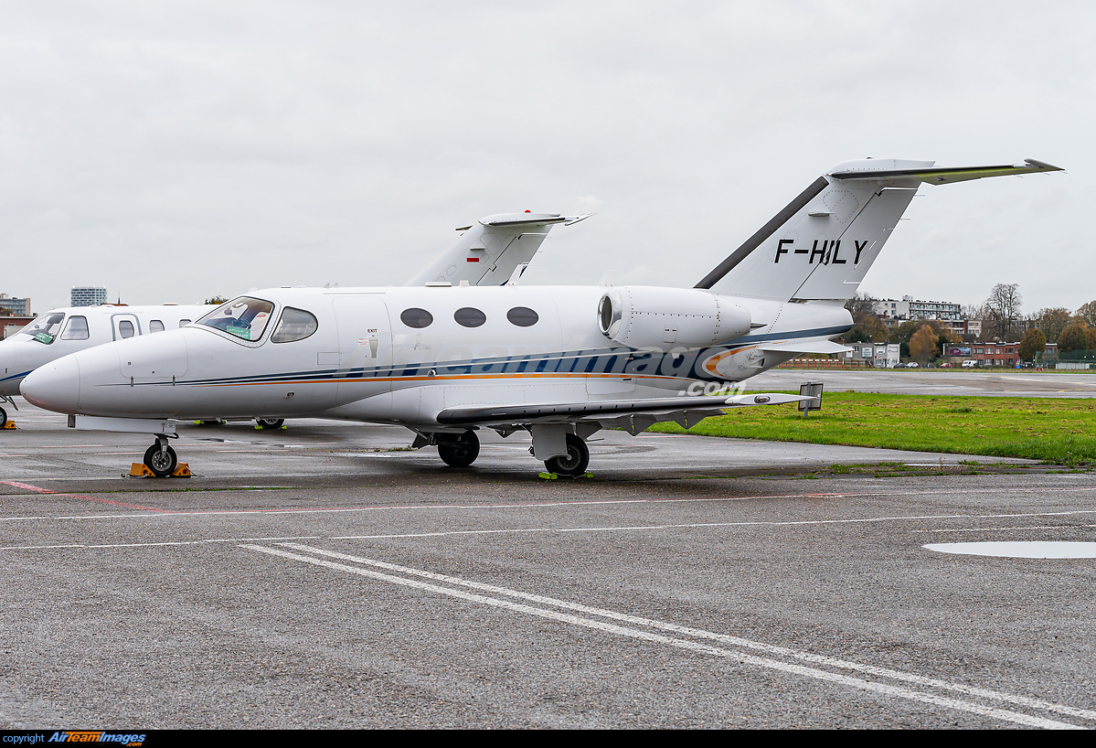 Cessna Citation Mustang Large Preview