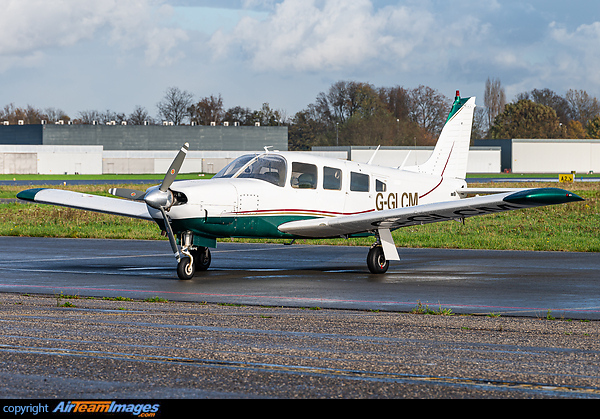 File:Piper PA-32R-300 Cherokee Lance SE-GRZ.jpg - Wikimedia Commons