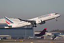 Airbus A220-300