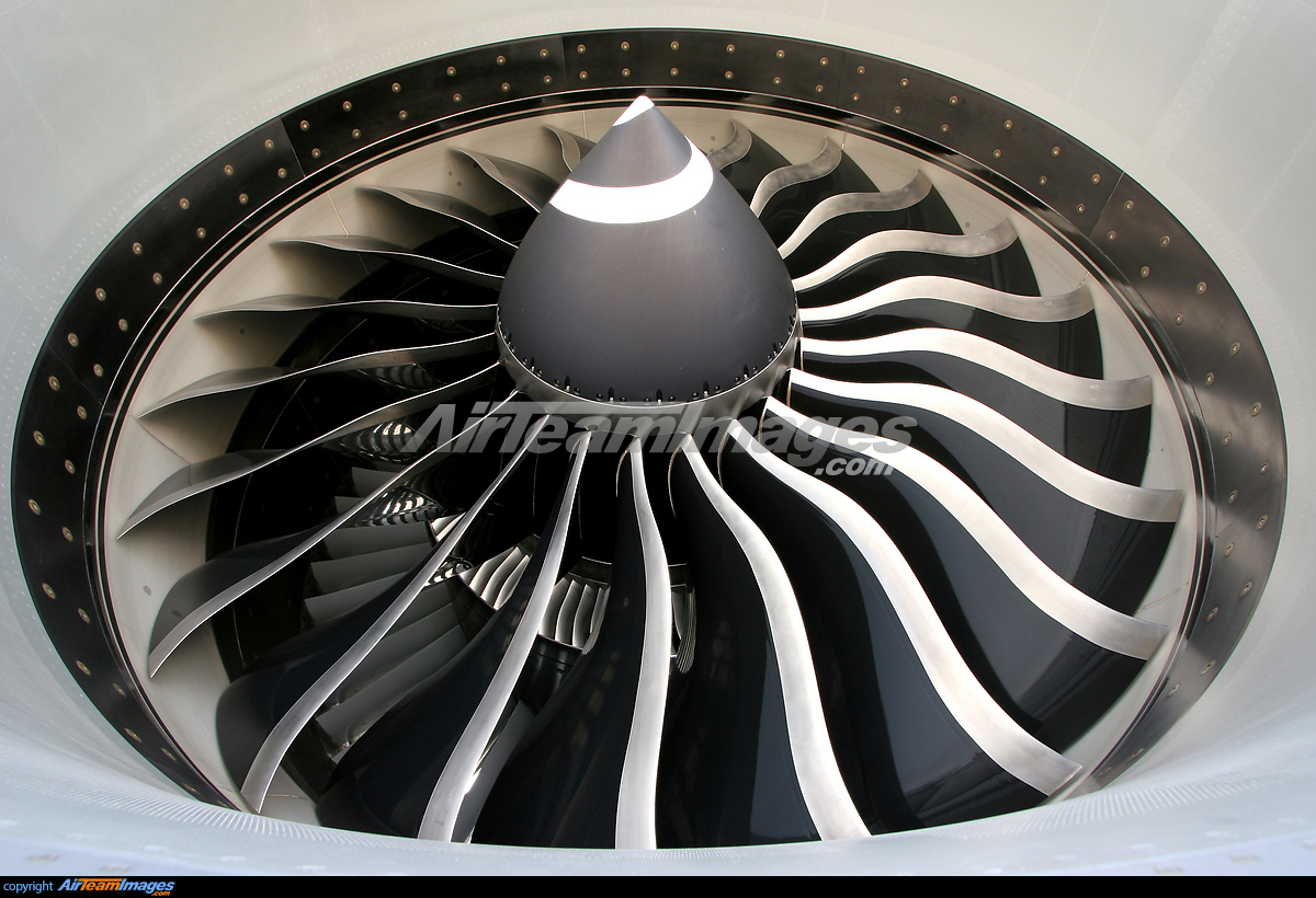 General Electric GE90 Engine Large Preview