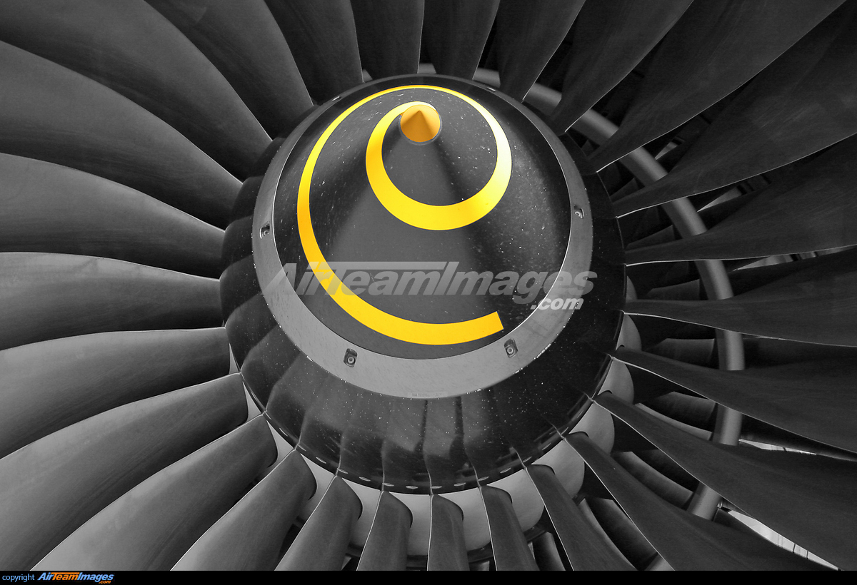 Rolls Royce Trent 700 Engine Large