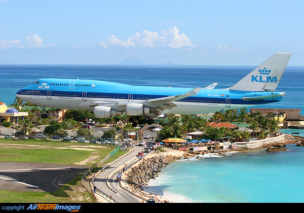 Boeing 747-406 Boeing 747-406