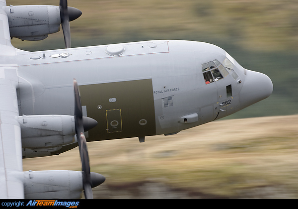 C5 Vs C130