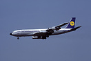 Boeing 707-330B