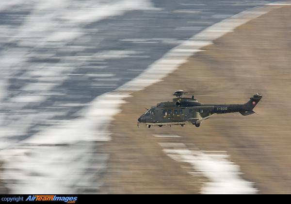 Aerospatiale TH89 Super Puma Aerospatiale TH89 Super Puma