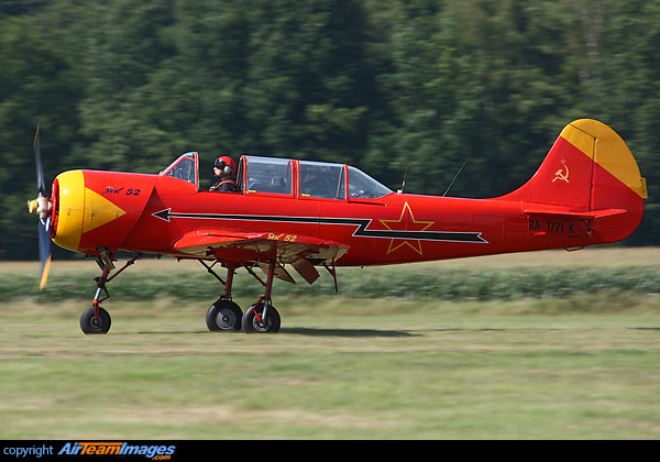 Yakovlev Yak-52 Yakovlev Yak-52