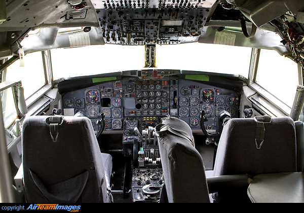 This aircraft was formerly used by Lufthansa with the registration / tail sign D-ABOD. Boeing 707-430