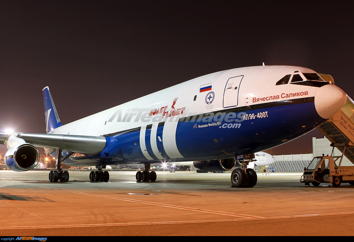 Ilyushin Il-96-400T - Large Preview - AirTeamImages.com