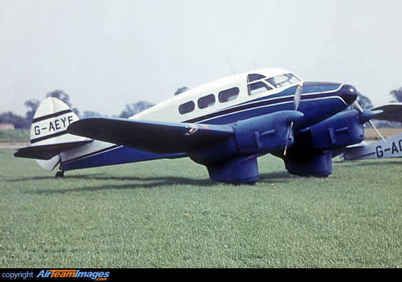 This was the prototype Percival Q.6 G-AEYE, first flew on 14 September 1937 at Luton. Percival Q.6